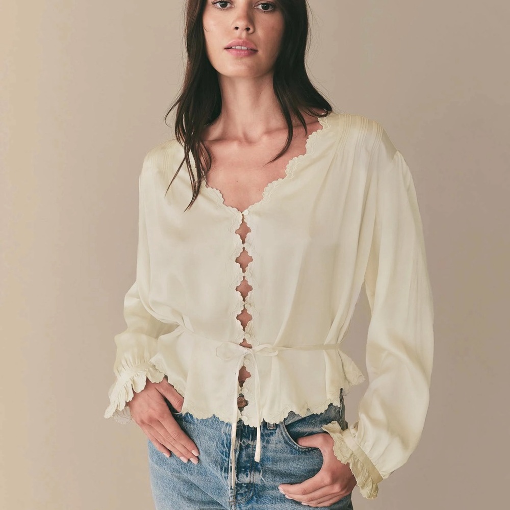 Doen Heirloom Collection Silk Elayne Top in Mother of Pearl